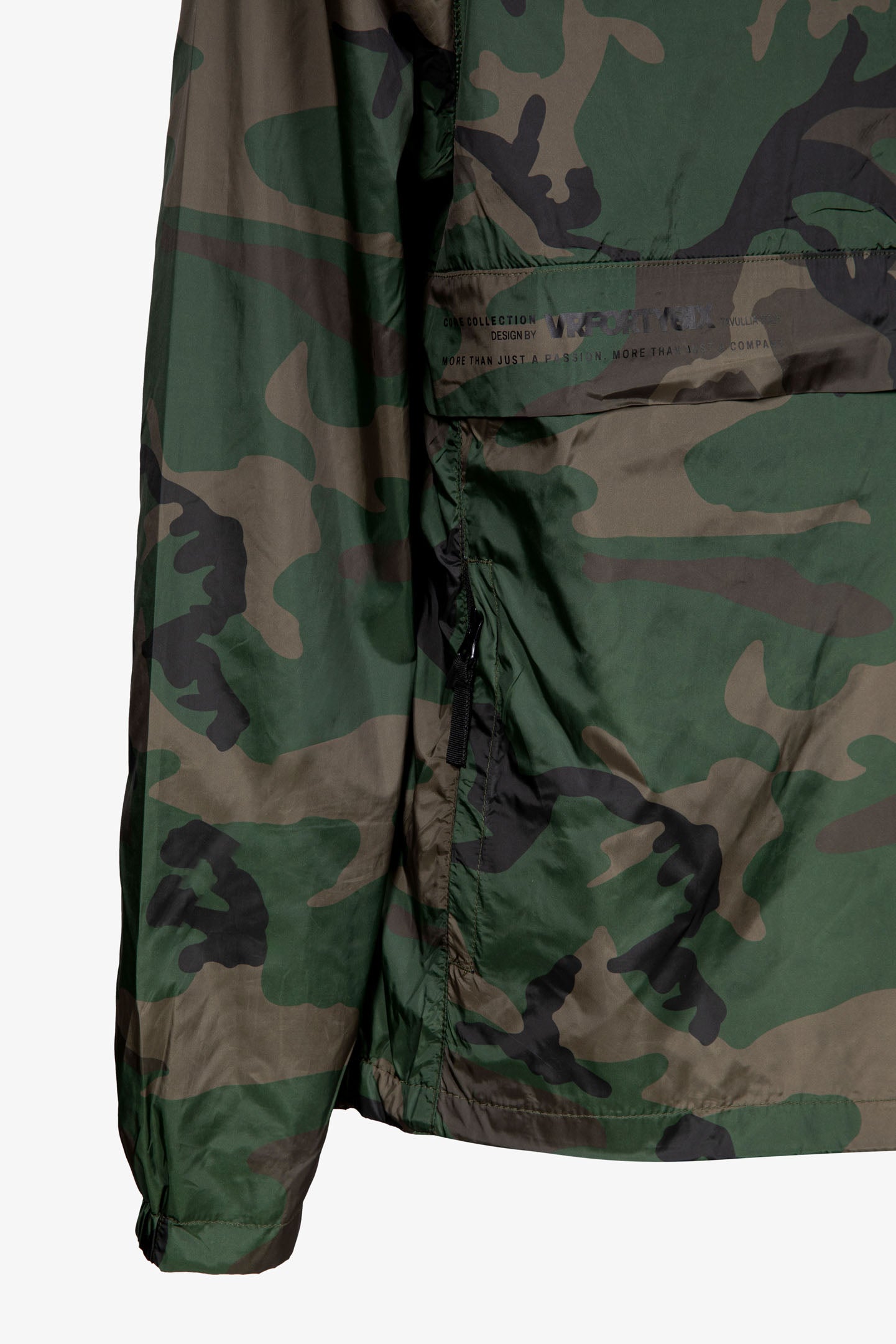 VR46 Core Windbreaker