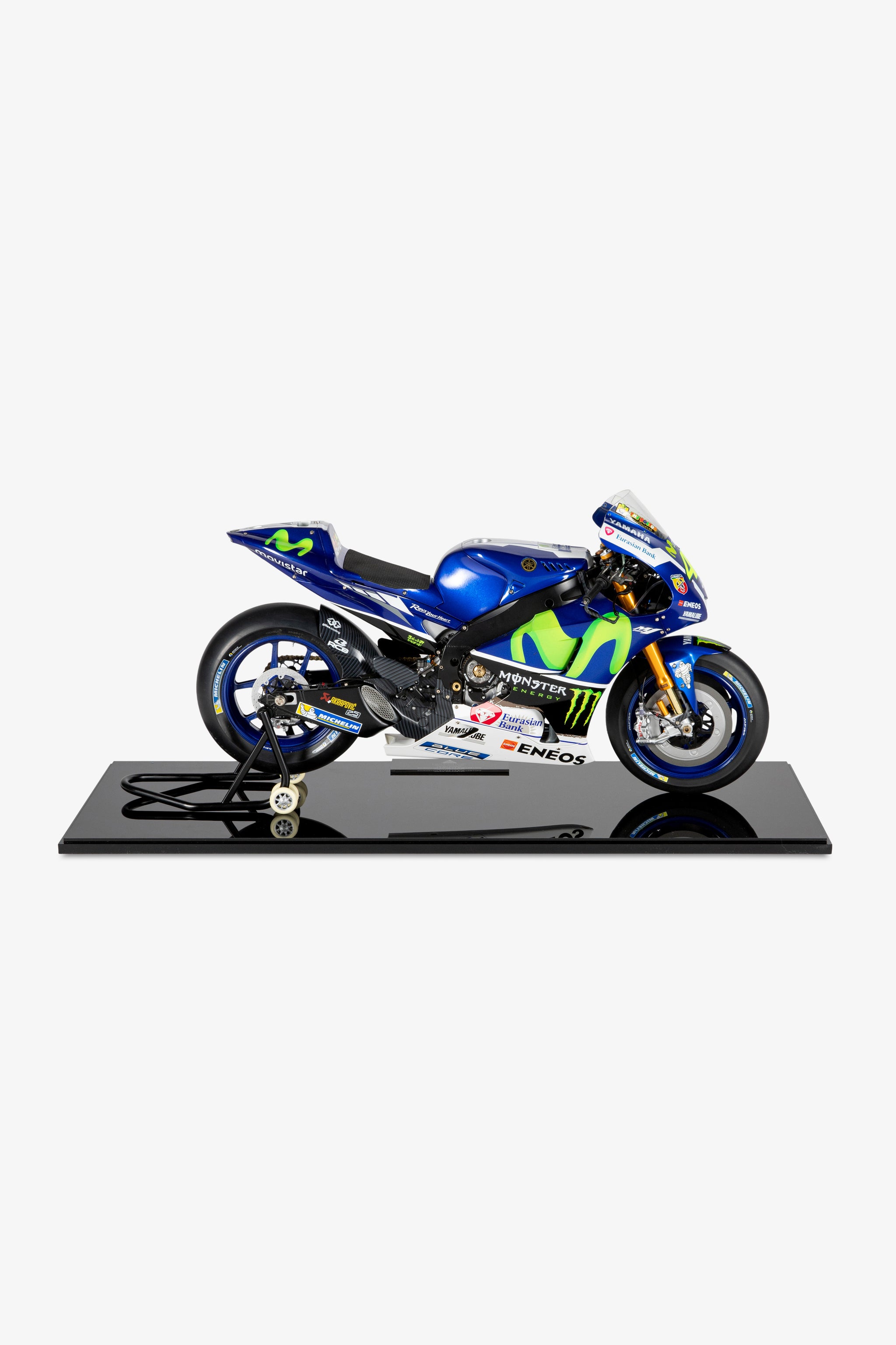 Yamaha YZR-M1 MotoGP 2016 1:4 - Memorabilia Collectibles Valentino Ros