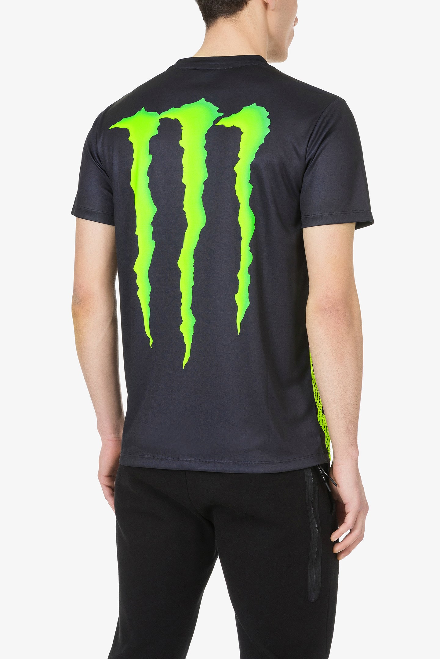 46 Monster Energy t-shirt